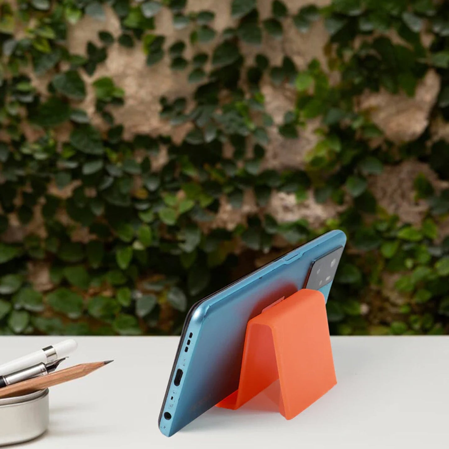 Durable Plastic Mobile Phone Stand with Angled Support (2 Pc / Mix Color)