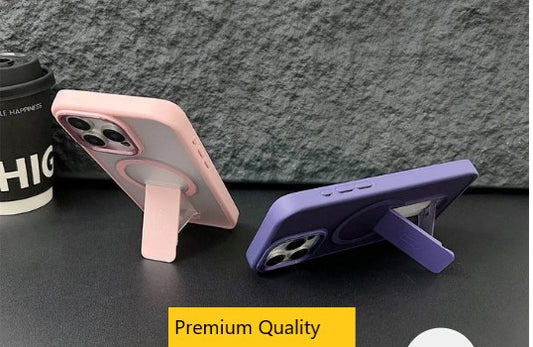 Smoke Transparent with KickStand