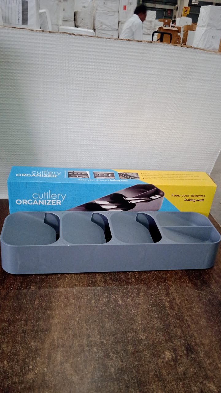 1 Pc Cutlery Tray Box Used For Storing Cutlery Items And Stuffs Easily And Safely.